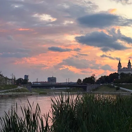 公寓 Old Town Riverside Haven *